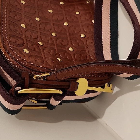 FOSSIL crossboby Purse - Picture 2 of 8